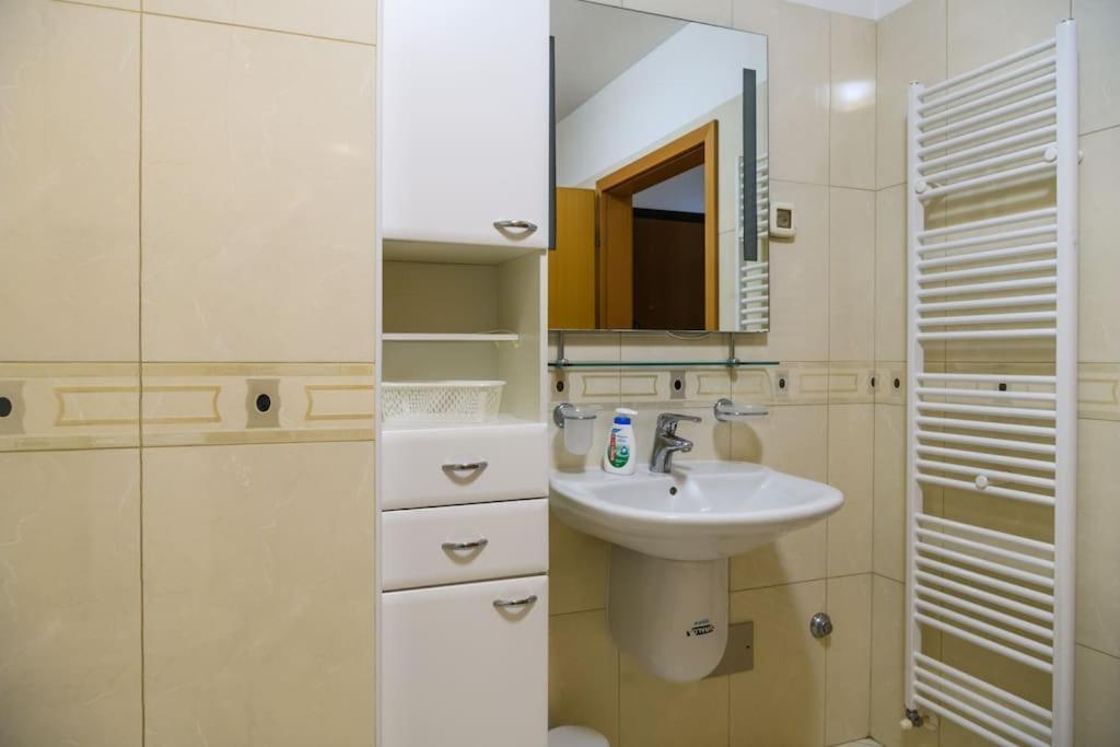 Apartment Sunce プーラ エクステリア 写真