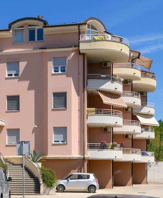 Apartment Sunce プーラ エクステリア 写真
