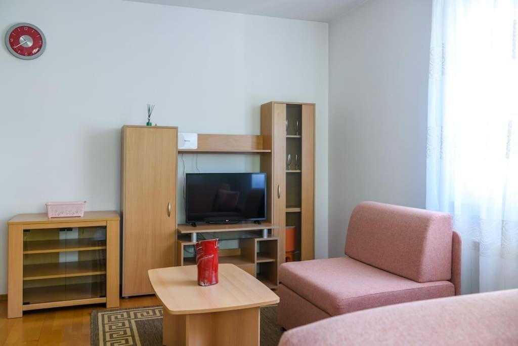 Apartment Sunce プーラ エクステリア 写真
